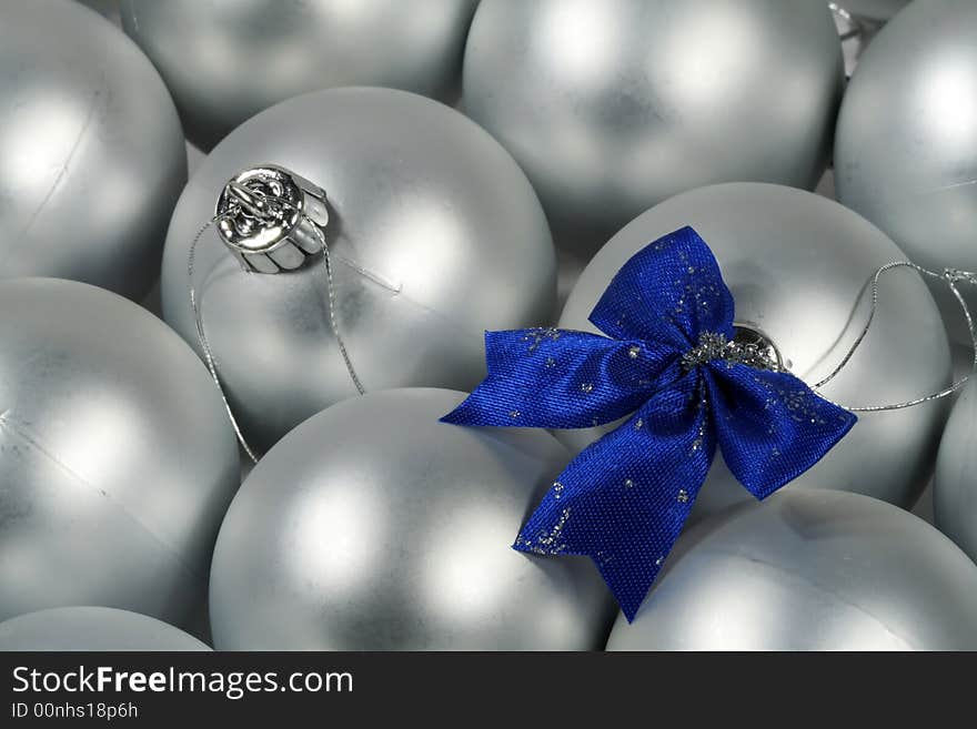 Blue bow  (decoration, ball, toy)