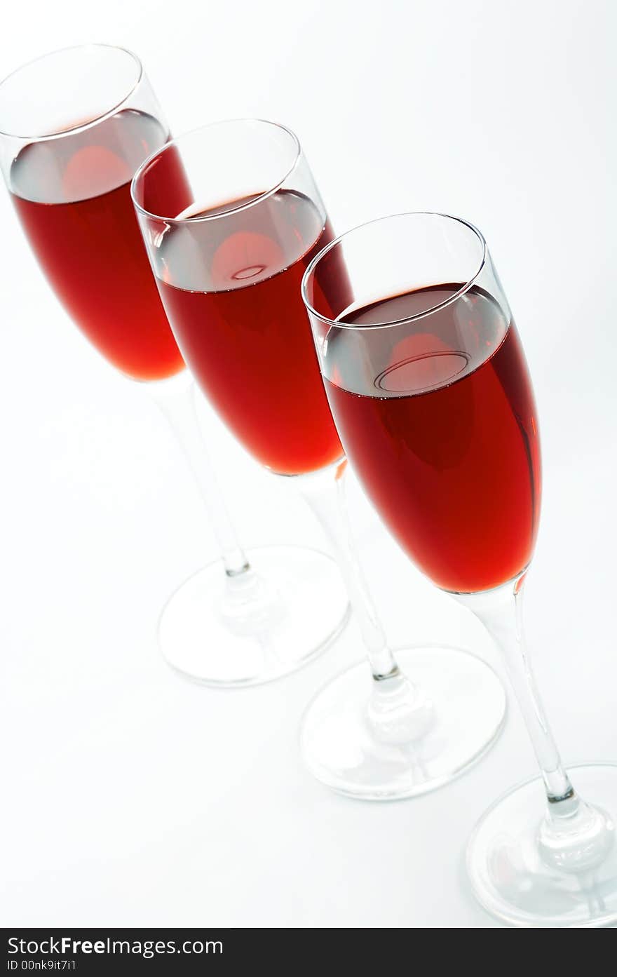 Glasses with red wine