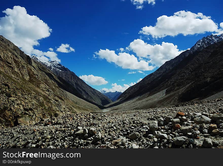 Himalayan scenic along Padum Trek, Ladakh, India.