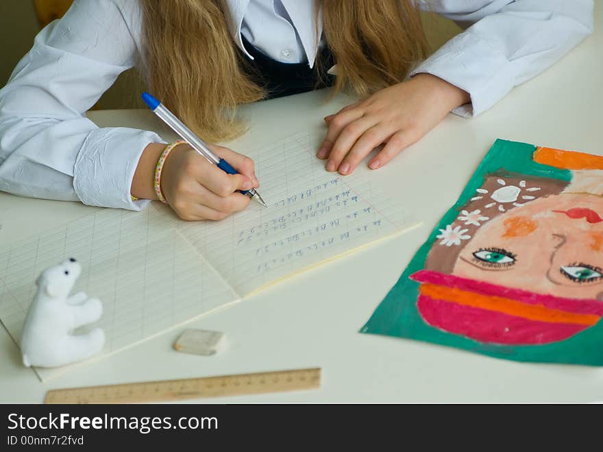 Schoolgirl writes in tetrads