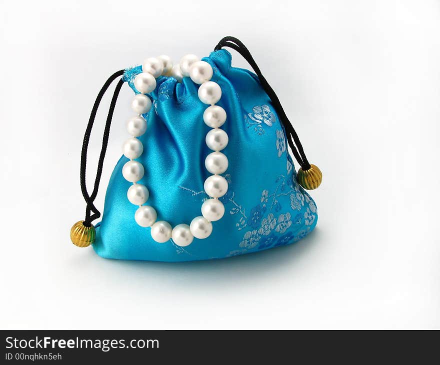 Blue Gift Bag With Pearl