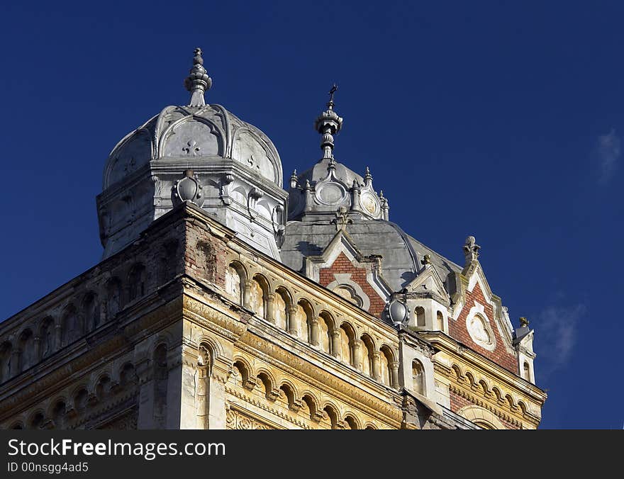 A view of a synagogue architecture, wall details