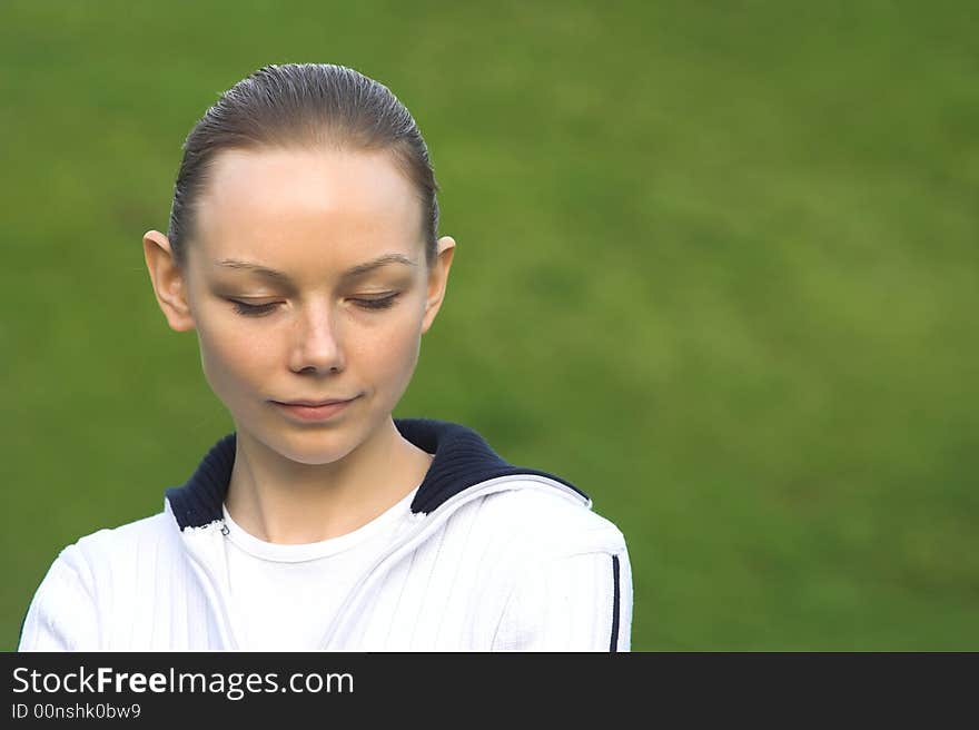 The woman with closed eyes