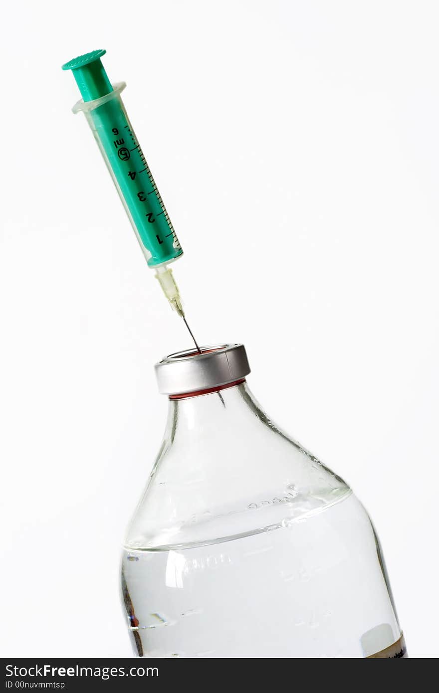 Bottle Isotonic solution with a Syringe