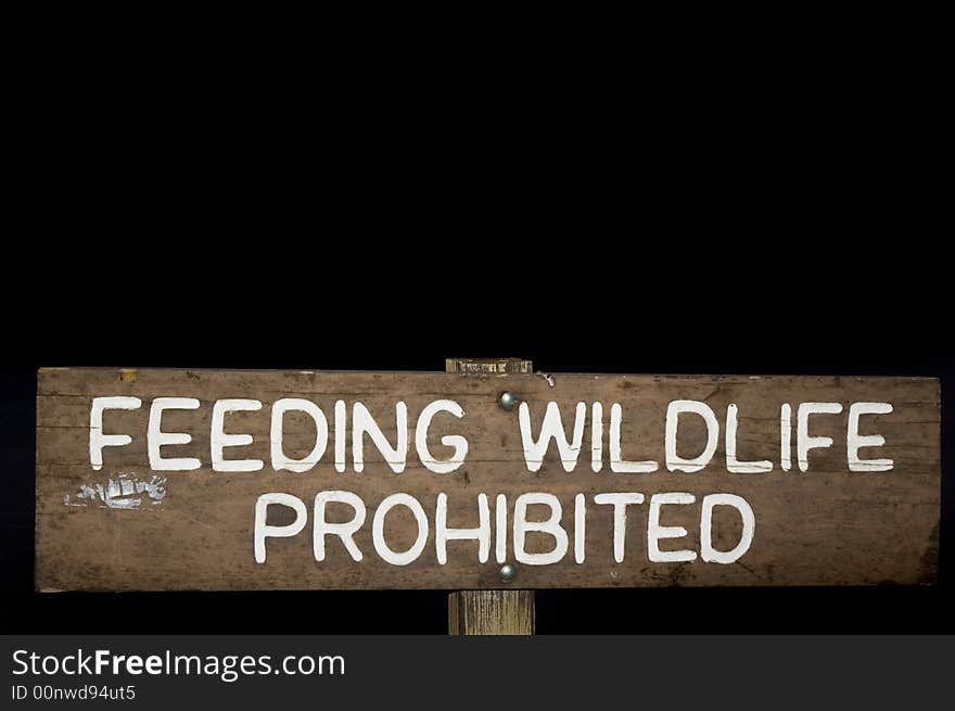 Feeding wildlife roadsign