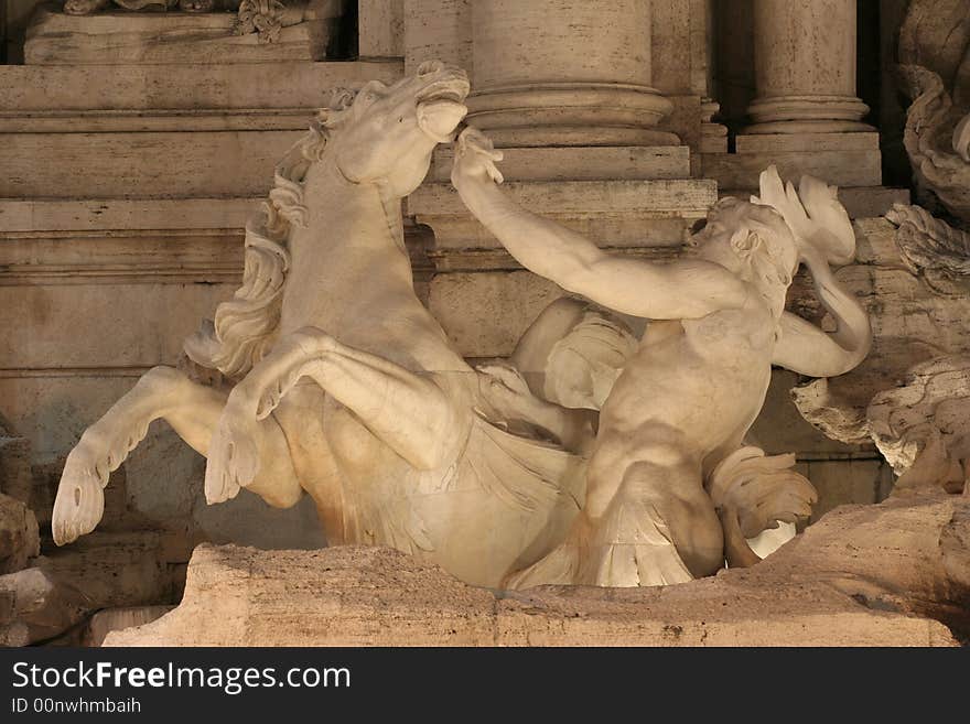 Salubrità Statue Trevi Fountain (Fontana di Trevi)