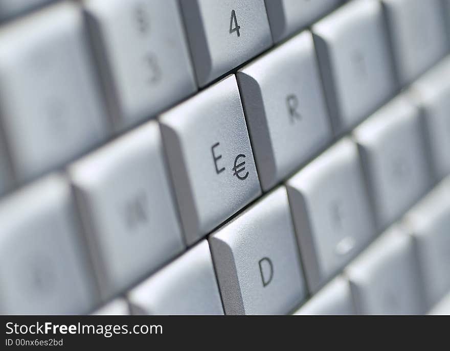 Euro symbol on computer keyboard