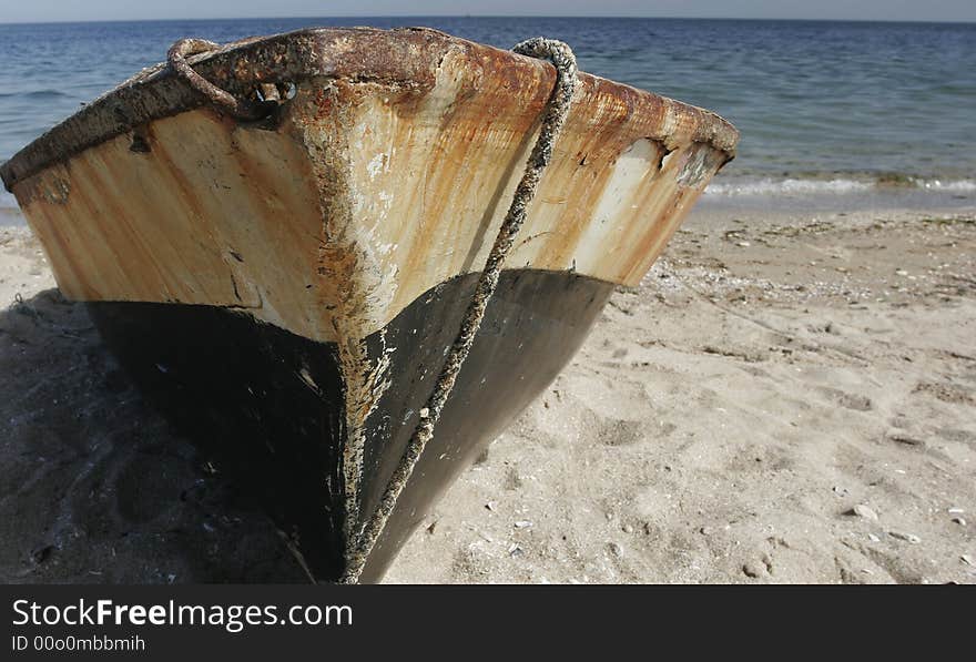 Old boat at the sea side, Mamiya 645, Phase One P30