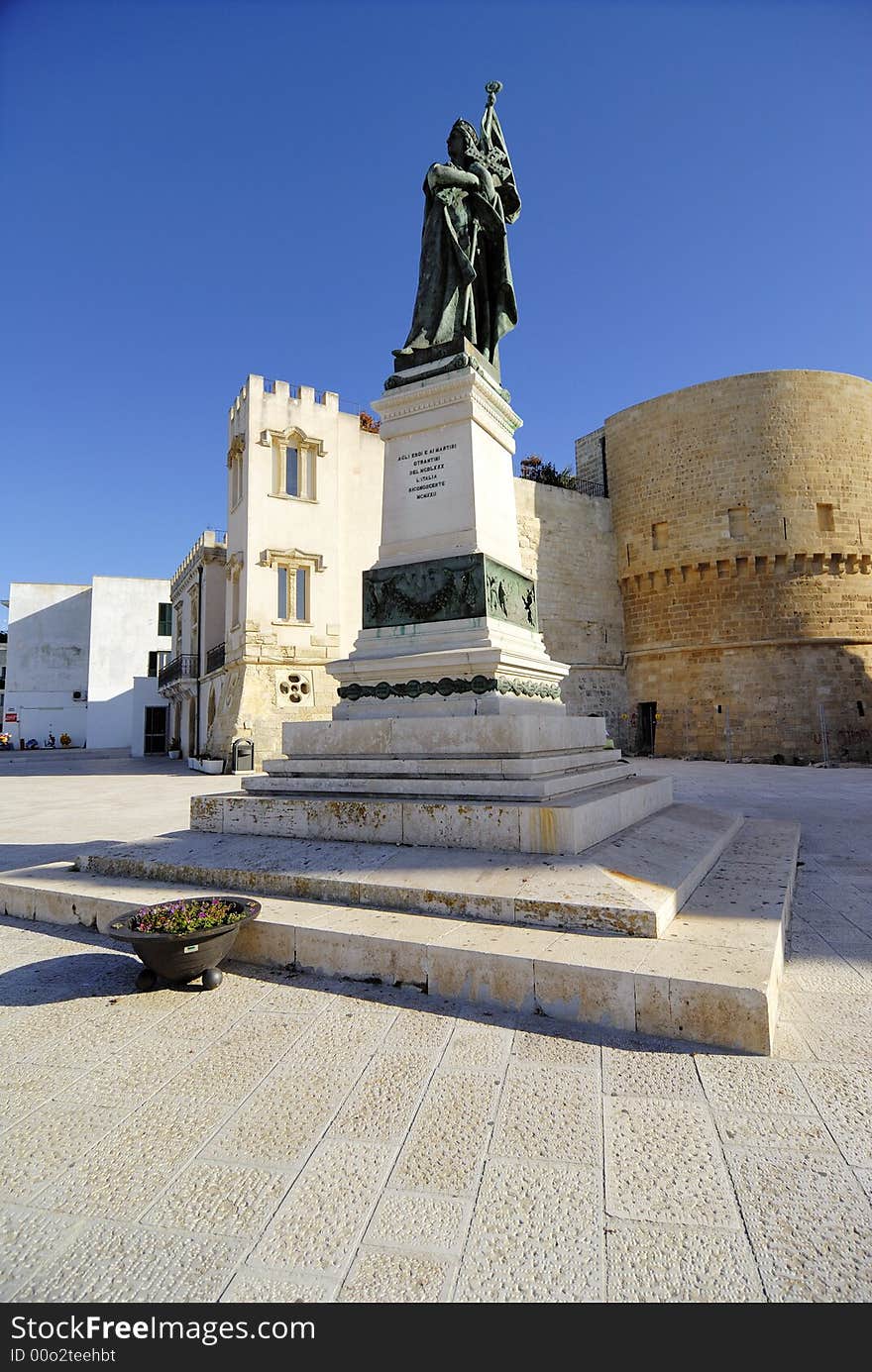 Heroes Monument