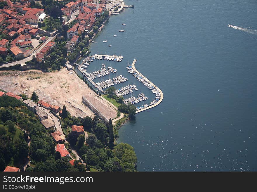 Maggiore lake - Laveno Mombell