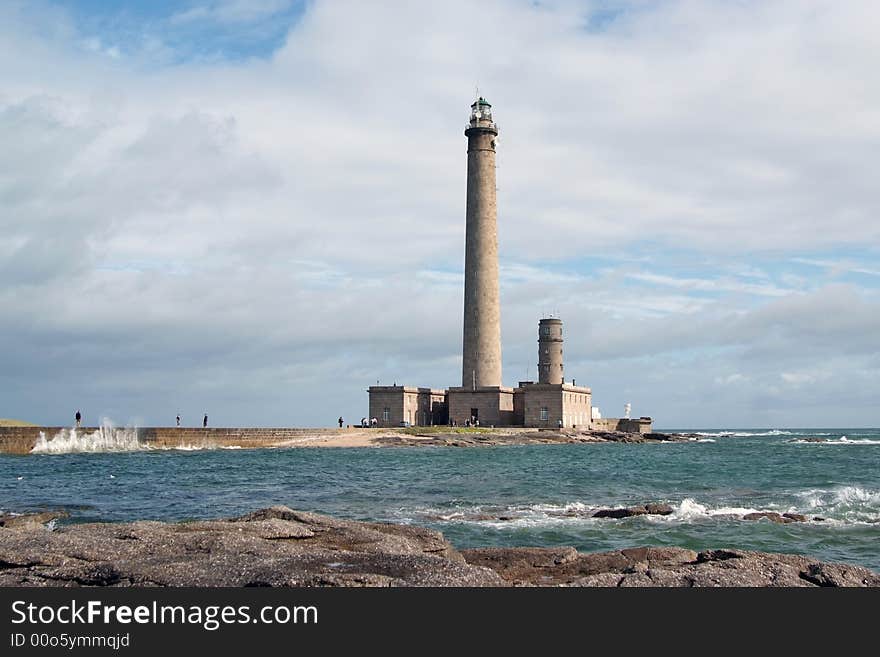 Gatteville lighthouse is Europe?s second highest lighthouse with its 75 meters (around 240 feet), 365 steps and 52 windows. It is one of the most site visited for Normandy.