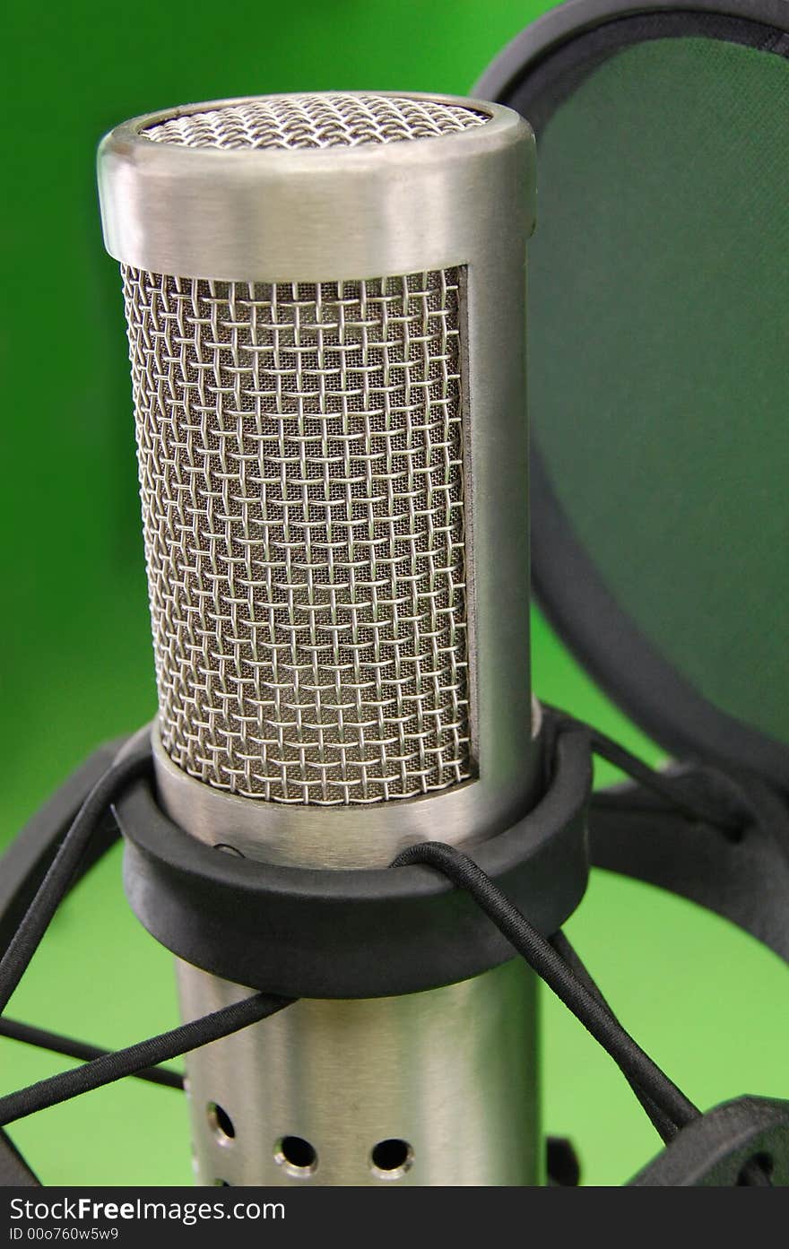 Microphone 3