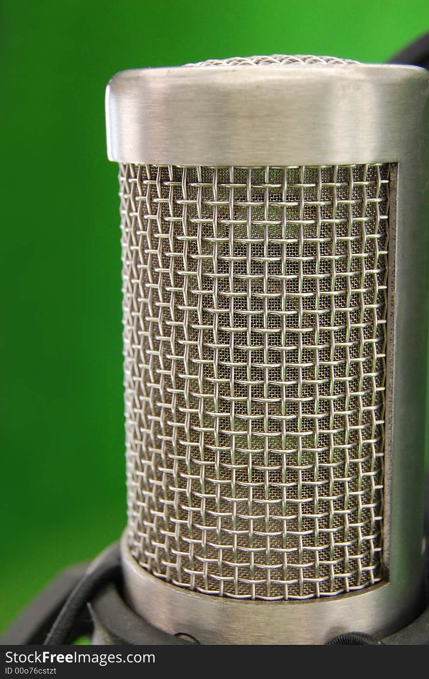 Microphone 4