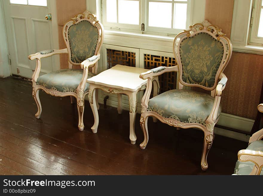 Exquisite chairs in a cmfortable modern room.