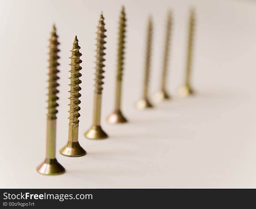 New goldenscrews in a line