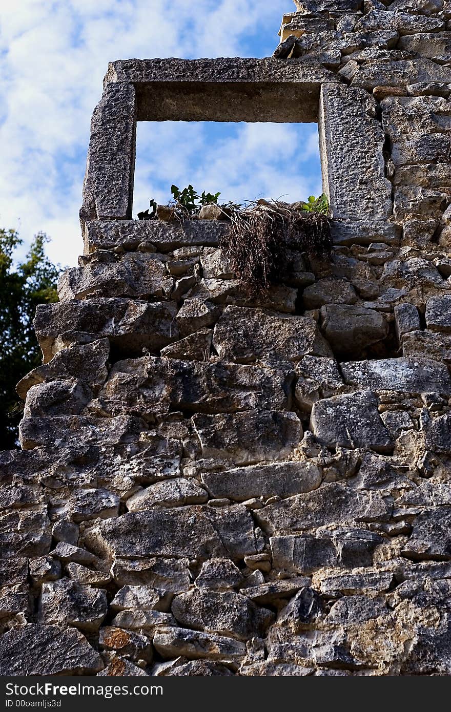 Stone window - ruins