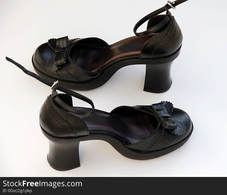 Black womens dress shoes with bow and ankle strap