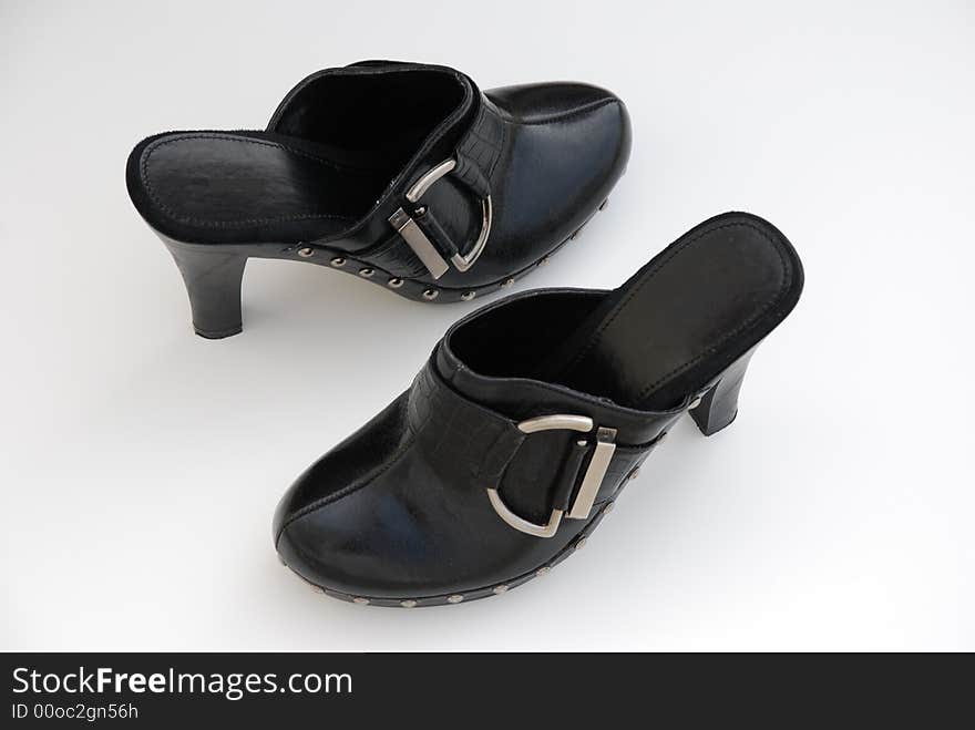 Black womens slide shoes