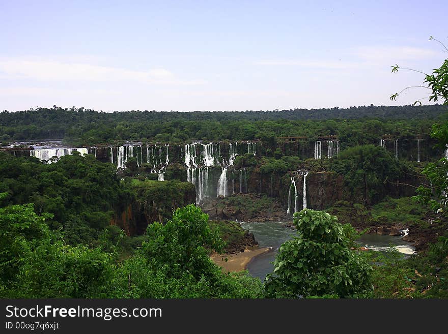 Iguassu (Iguazu; Iguaçu) Falls - Large Waterfalls