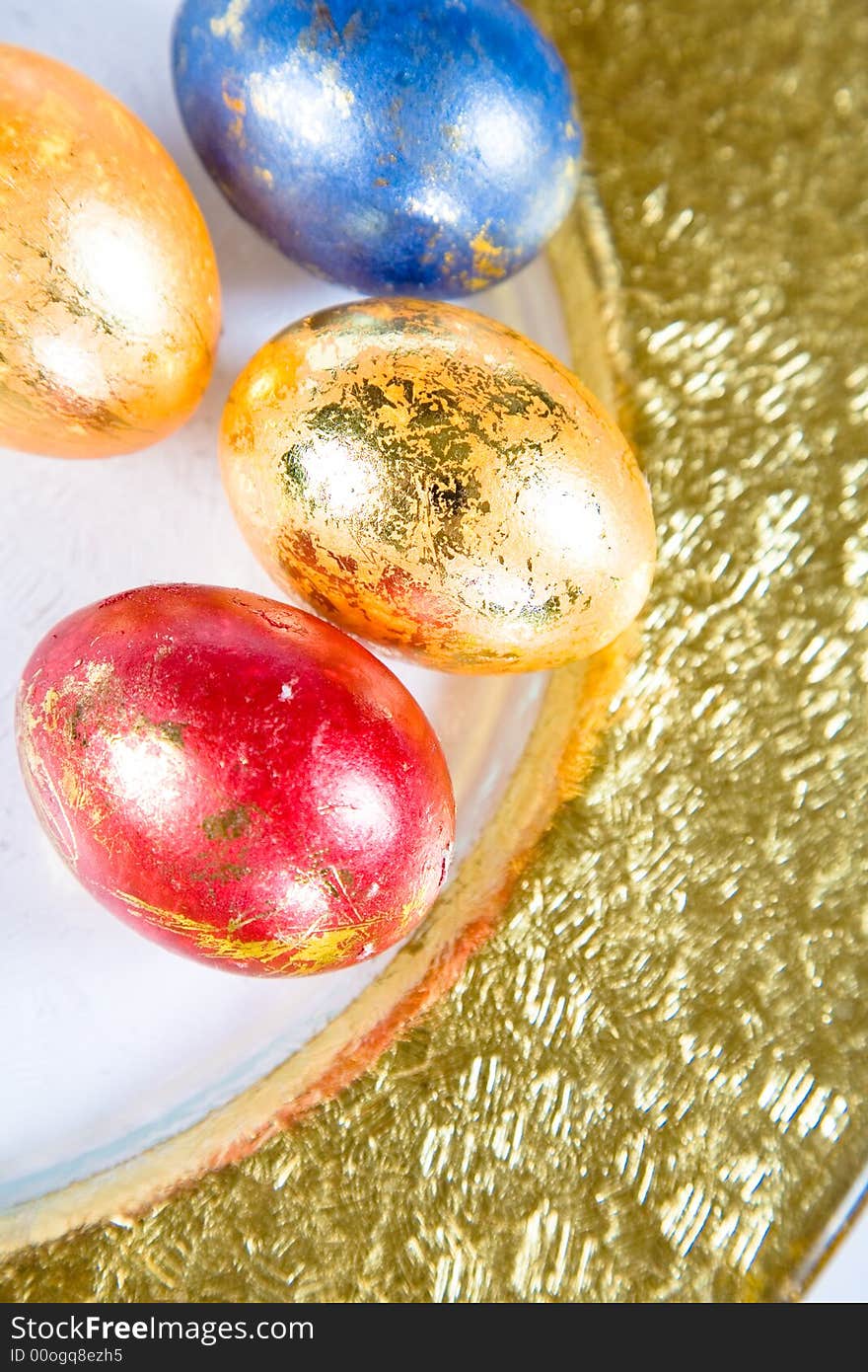 decoration easter eggs on the table