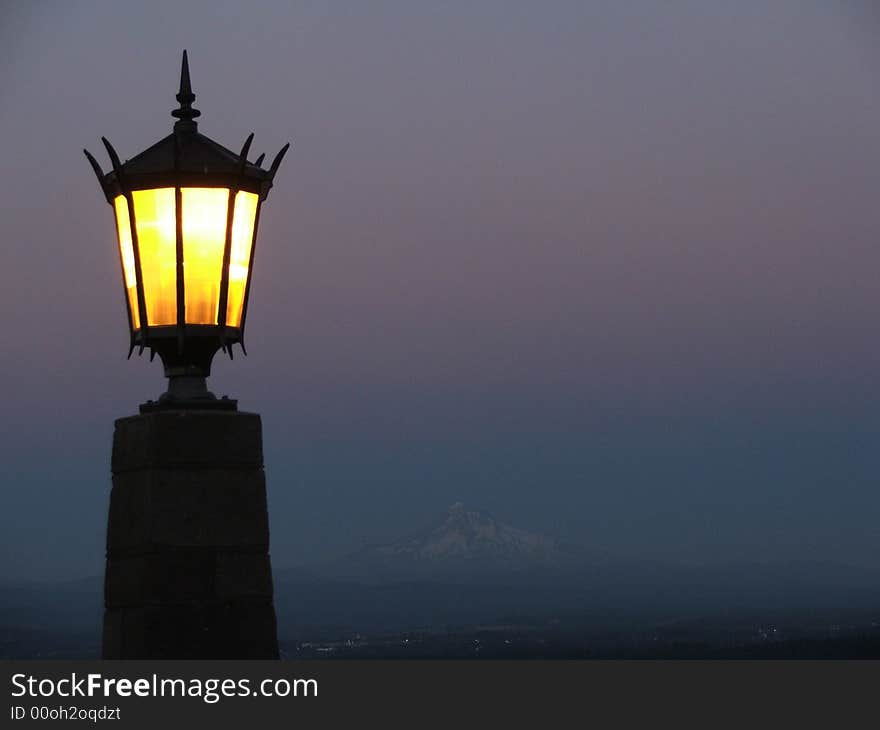 A Light pole that looks from the olden days