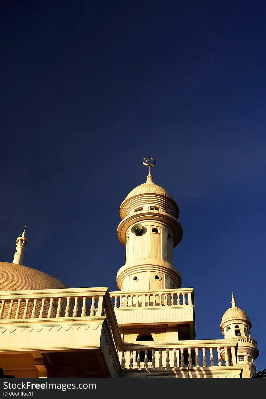 A picture of Mosque Architechture. A picture of Mosque Architechture