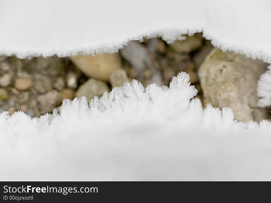 Ice crystals and pebbles