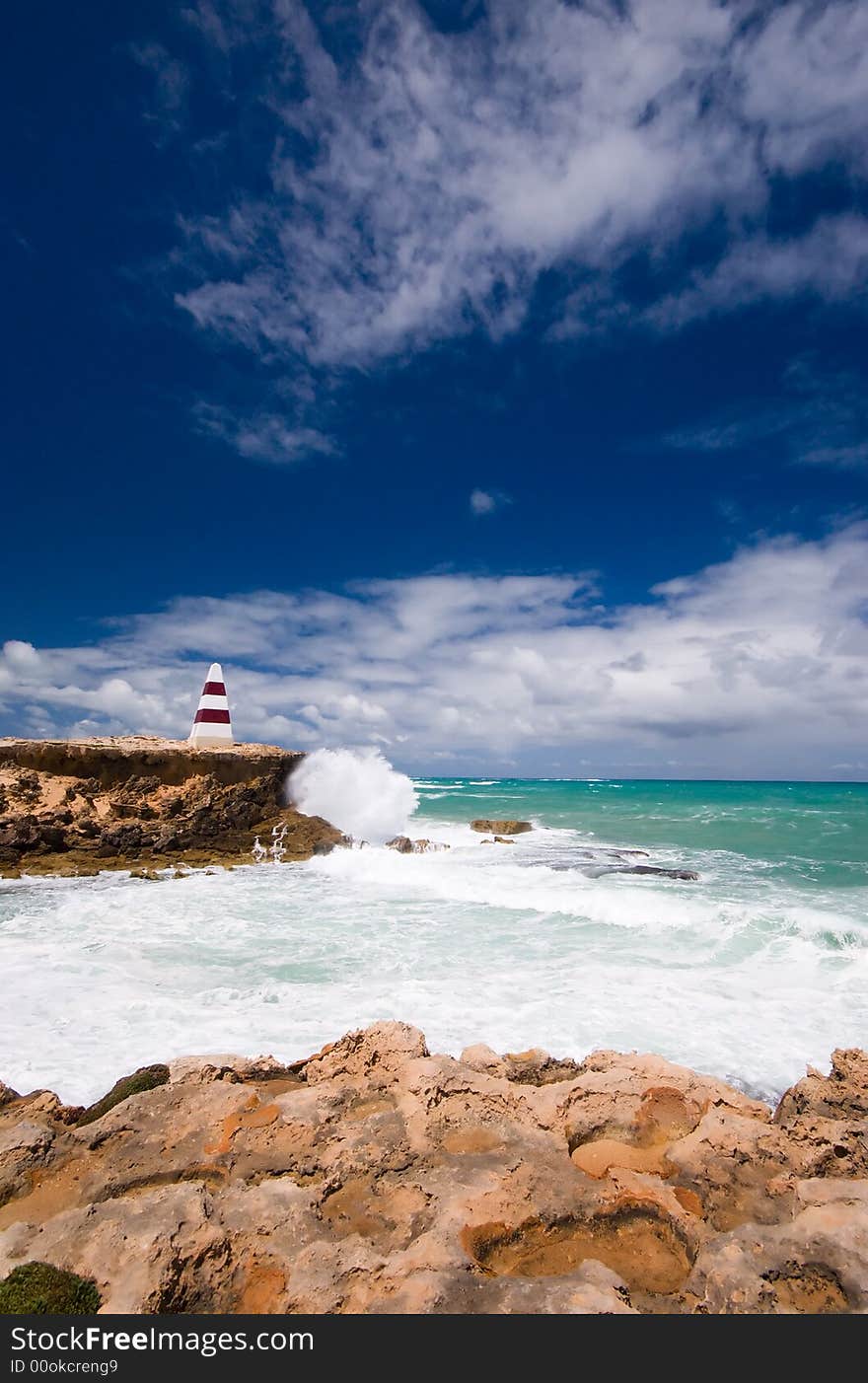 Obelisk vs Mother Nature