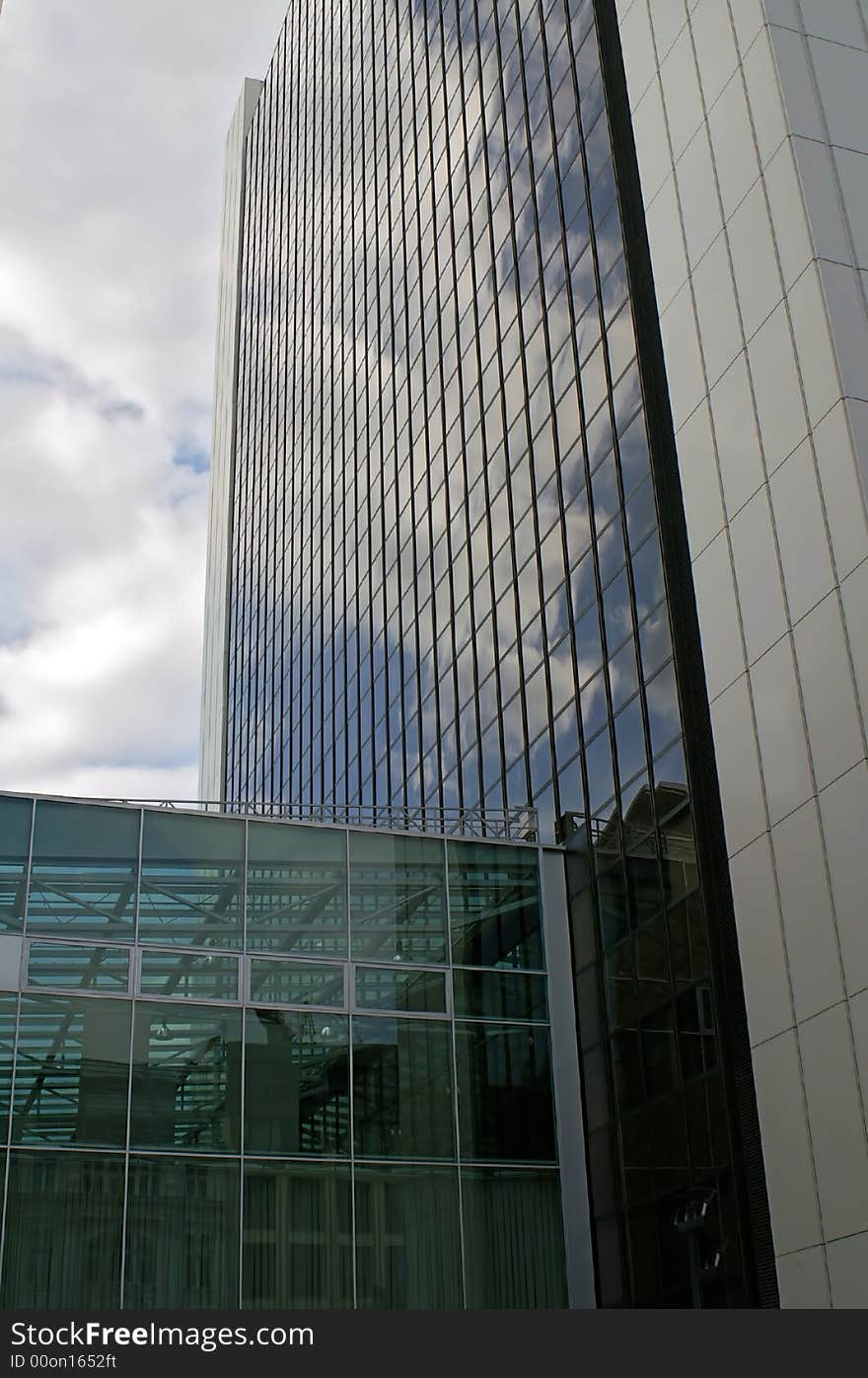 Clouds, sky, skyscraper