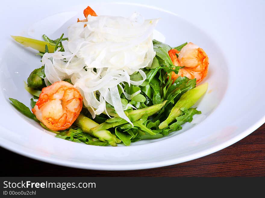 Green salad with king prawns