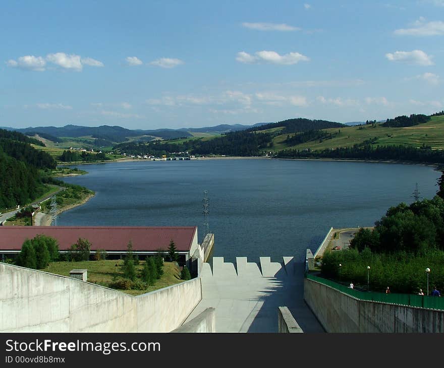 The dam is in Poland but the view is Slovakia. The dam is in Poland but the view is Slovakia.