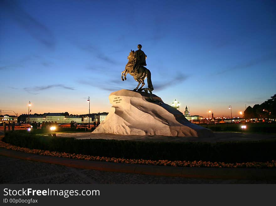 Russia.  Saint-Petersburg. monumen Peter the first