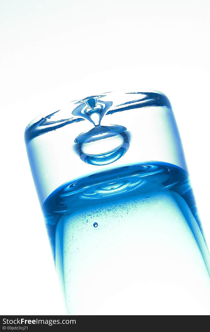 Bubble in blue bottom glass