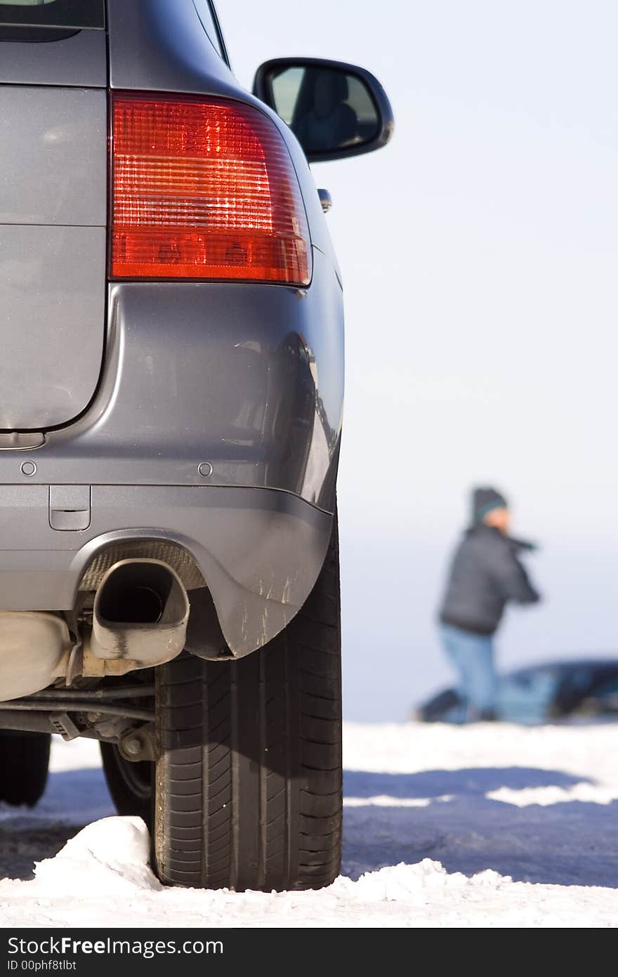 Suv on ice