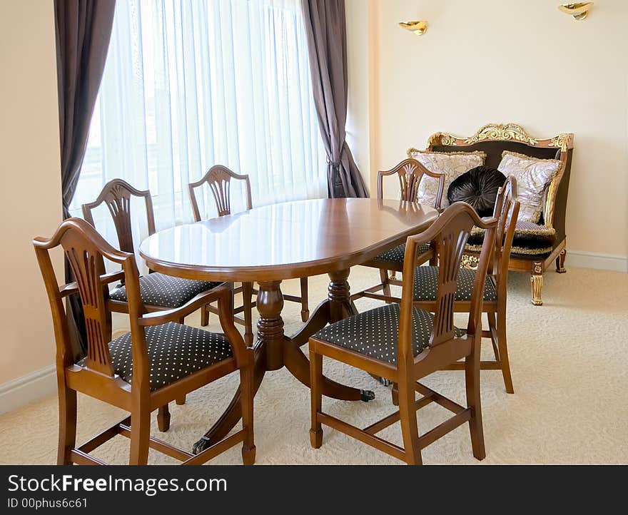 Table and chairs in sitting-room