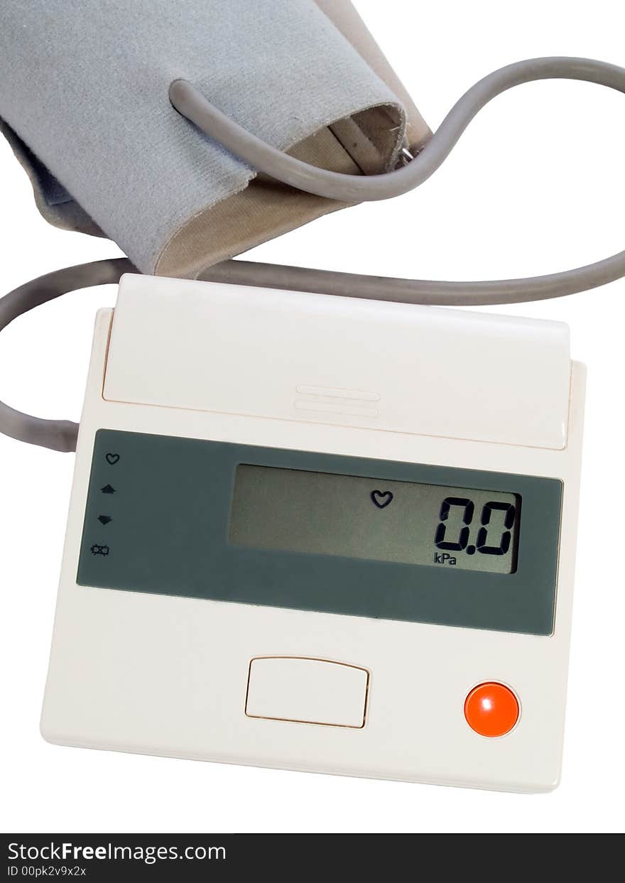 Blood pressure measuring instrument