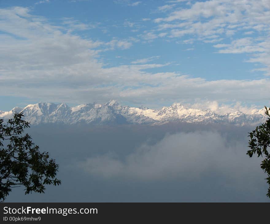 Clouds and the mountains 2