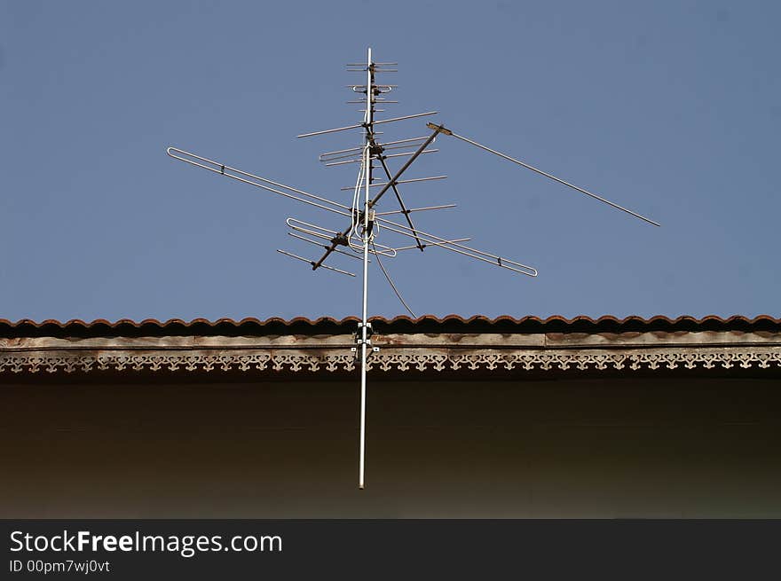 Tv antenna on the roof