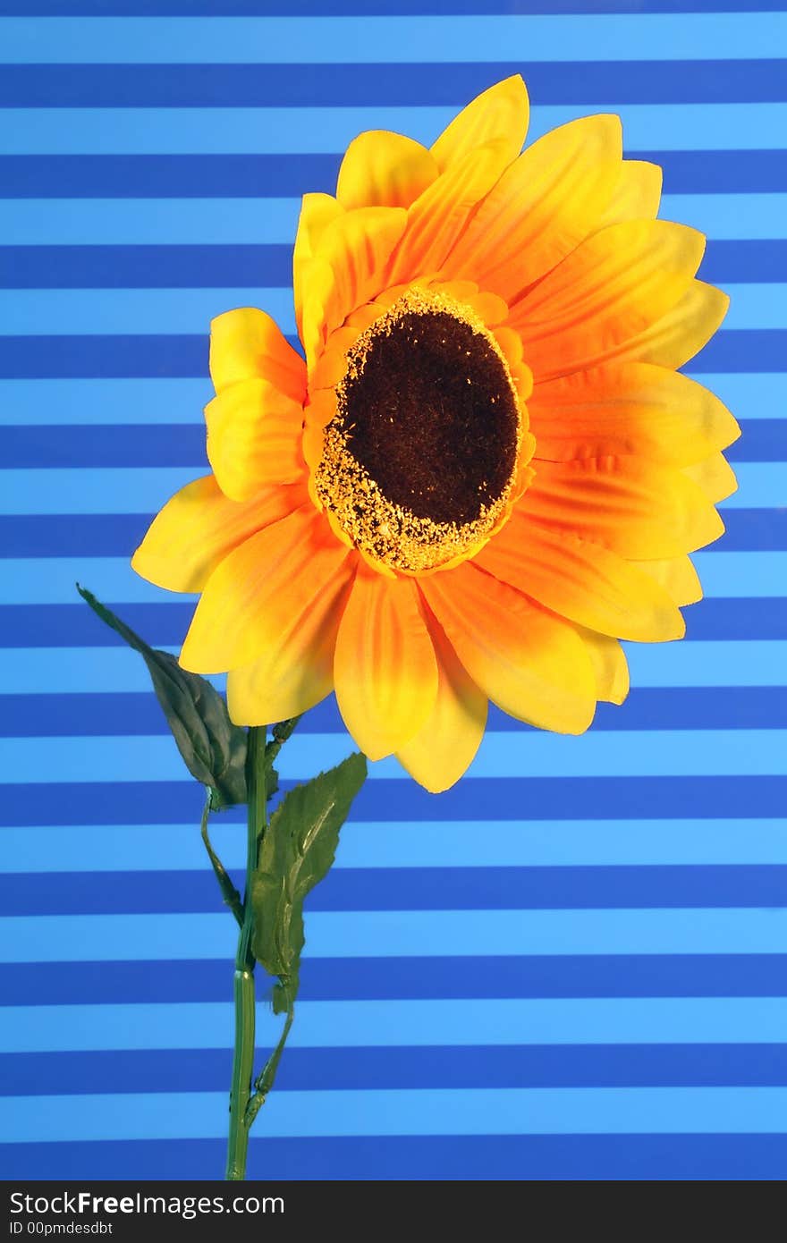 Vibrant silk sunflower design