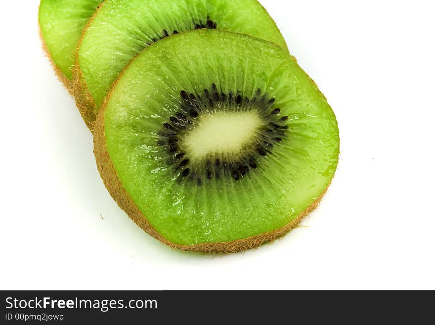 Slices of green kiwi