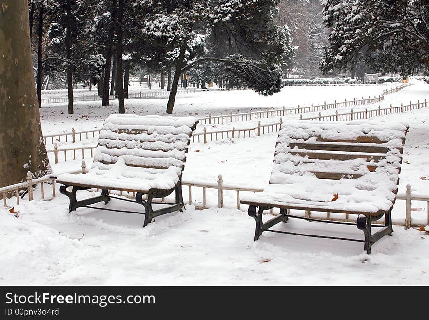 Park bench in snow.Xi'an xingqinggong  park.