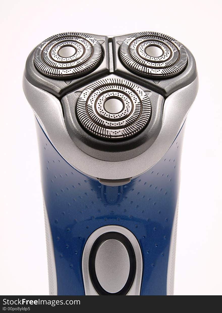 3 head electric razor close up