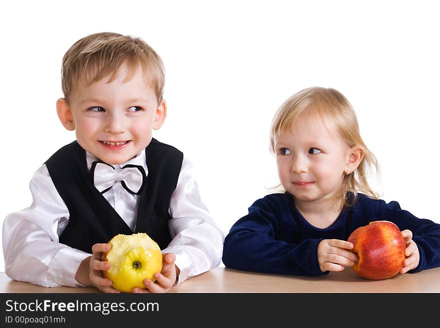 Girl And The Boy With An Apple