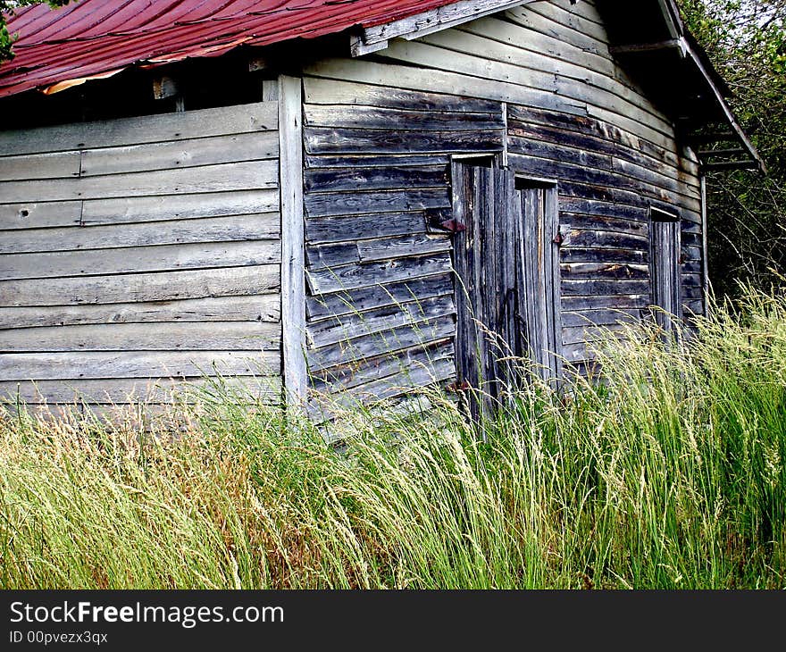 The Red Roofed Barn