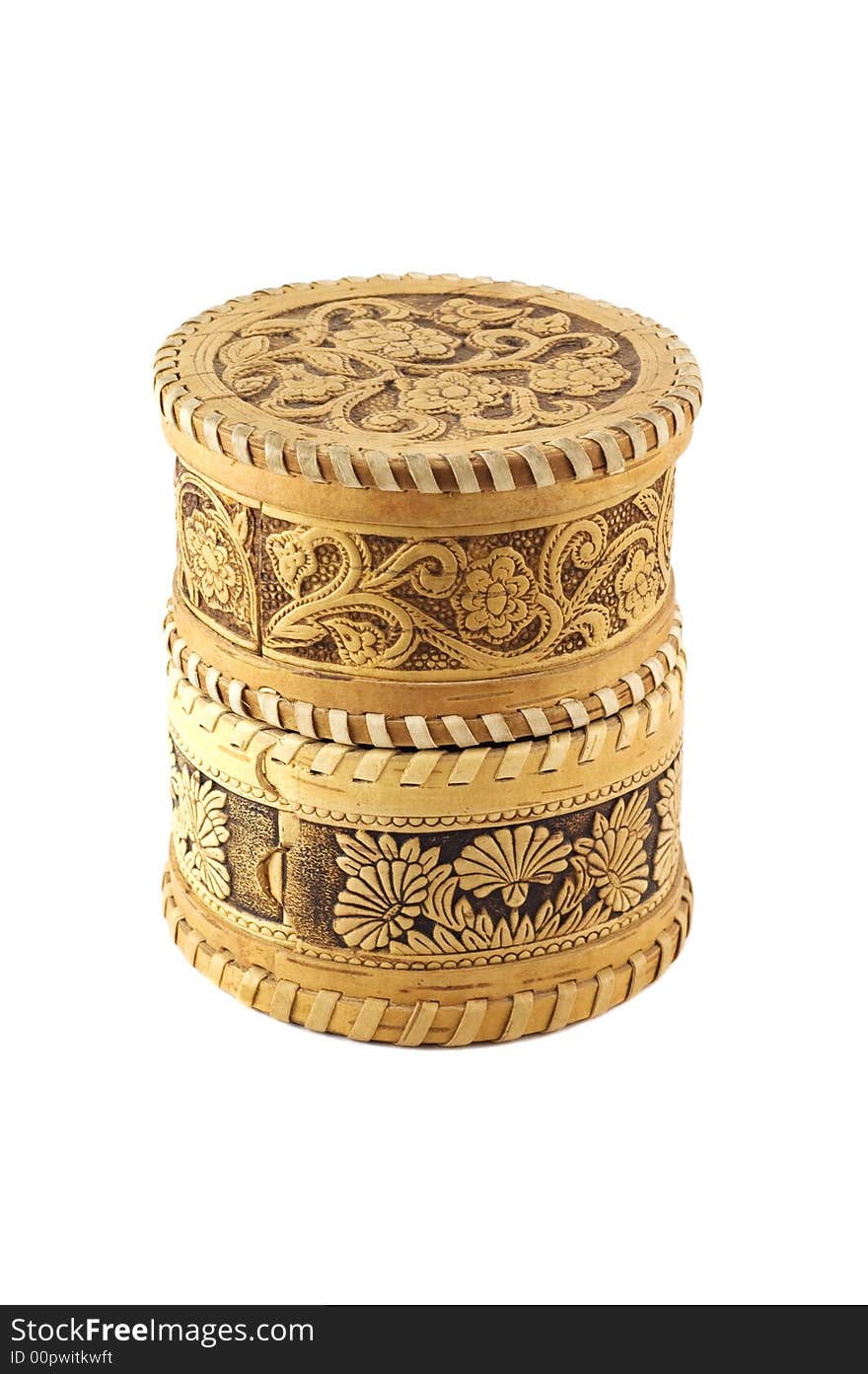 Russian souvenir. Jewellery boxes from birch bark. Russian souvenir. Jewellery boxes from birch bark