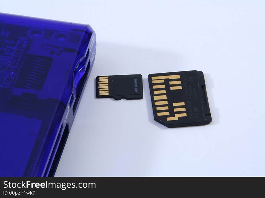 Memory card and card reader