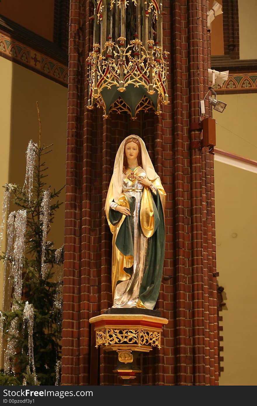 Beautiful statue of Mary taken in a church at Christmas