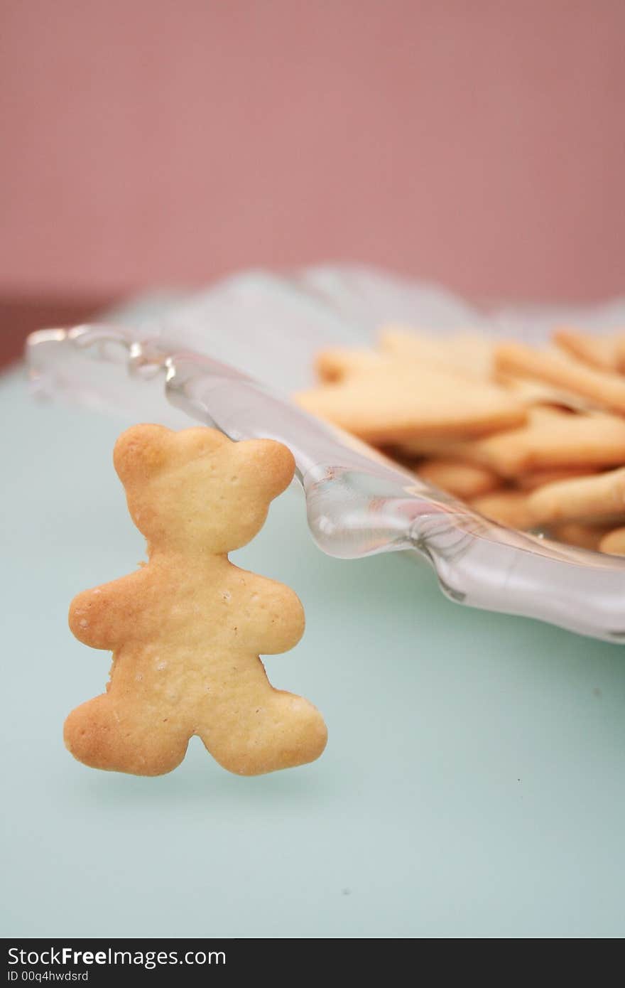 Cookies in the form of a bear