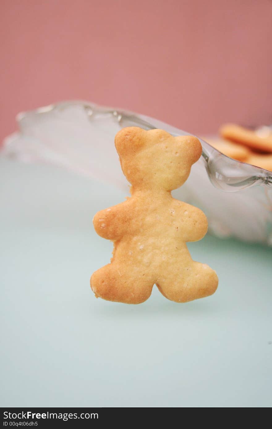 Cookies in the form of a bear