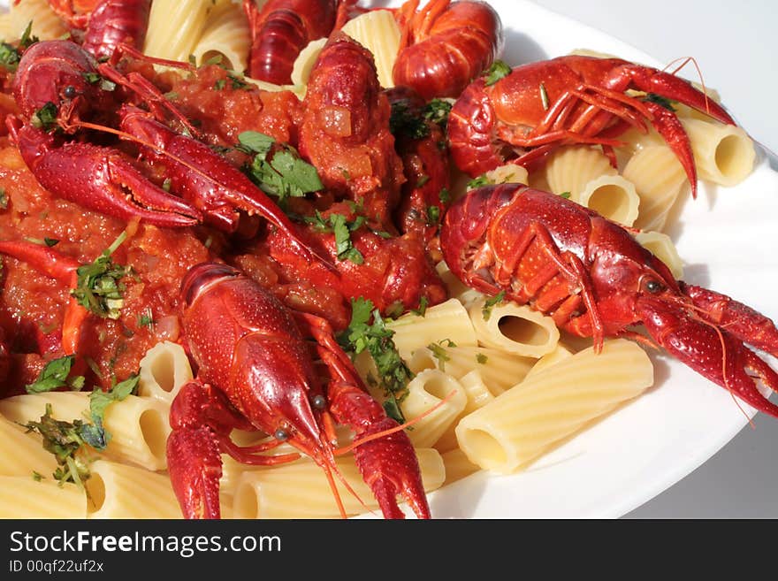 Pasta With Crawfish, Tomato Sauce